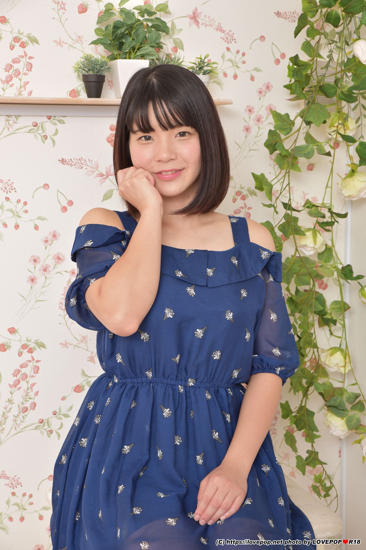 佐藤莉子 第48页 No.f9fcf4