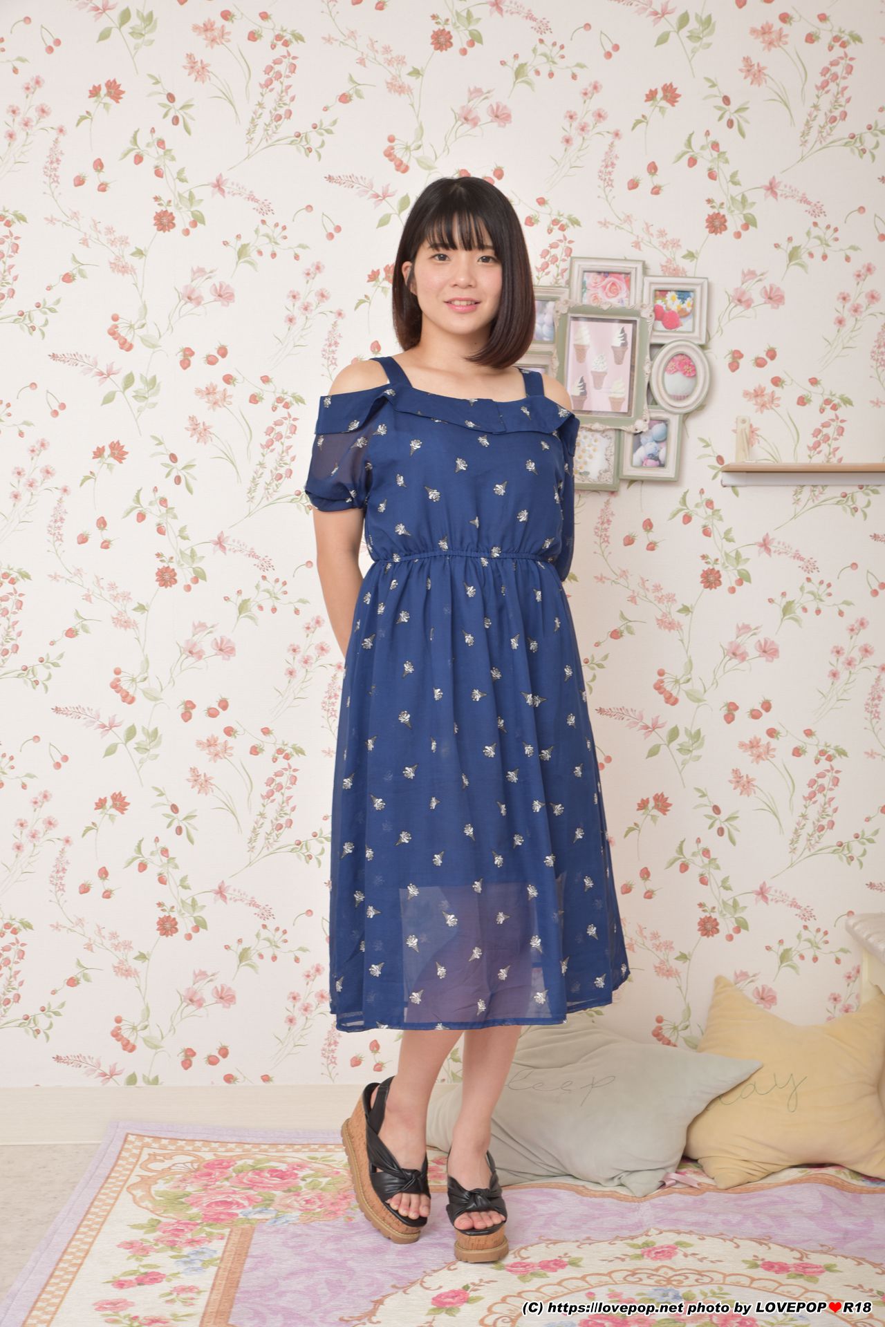 佐藤莉子 ページ12 No.2d583c