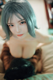 [COS Welfare] Autumn and Corgi (Xia Xiaoqiu Qiuqiu) - Doll