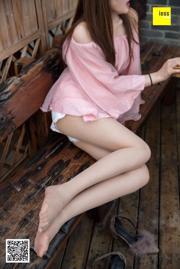 Modelo chino en el extranjero "Minifalda de seda negra y chica de tacón alto" [丽 柜 LiGui] Foto de hermosas piernas y pies de jade