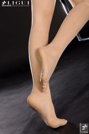 นางแบบโซฟี "The Temptation of White-collar Beauty" [Ligui LiGui] รูปถ่ายขาสวยและเท้าหยก